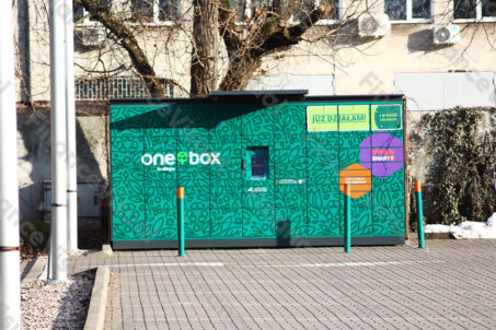 Allegro automat paczkowy One Box paczkomat zielony automat