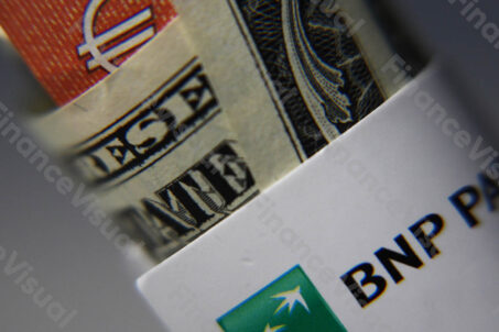 Bank BNP Paribas, dolar, euro