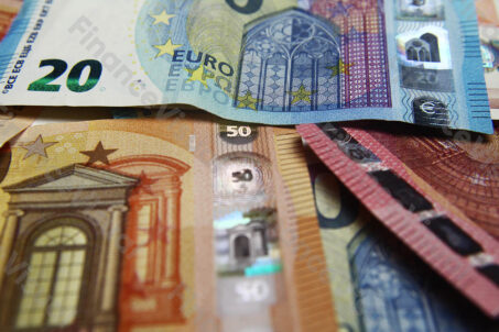 Banknoty euro 17
