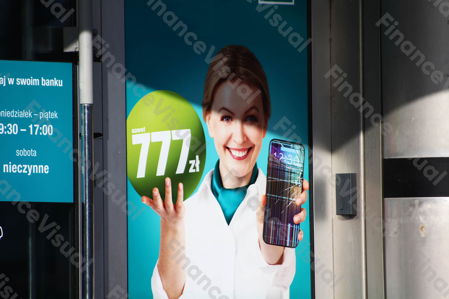 oddział Credit Agricole 777 zł zbity ekran smartfonu