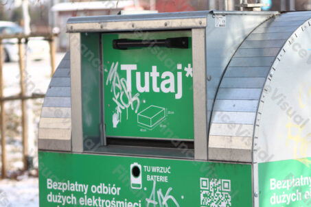 odbiór elektrośmieci pojemnik