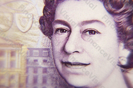 Funt brytyjski GBP 33