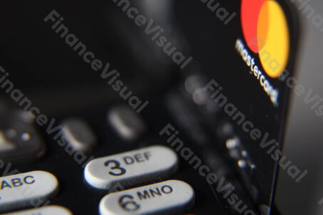 Karta Mastercard logo terminal płatniczy