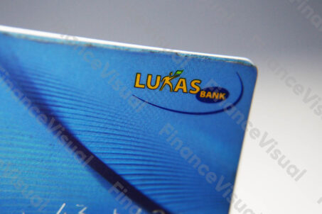 Lukas Bank karta płatnicza
