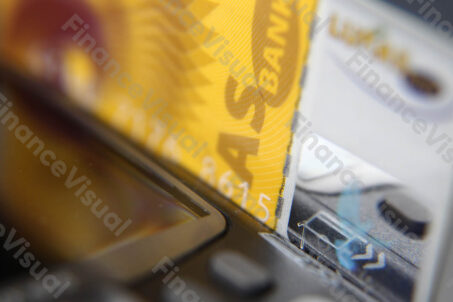 Lukas Bank karta płatnicza terminal płatniczy