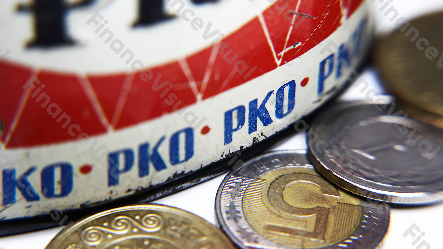 PKO świnka skarbonka oszczędności