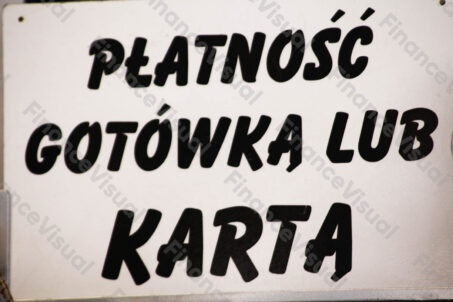 Płatność kartą lub gotówką