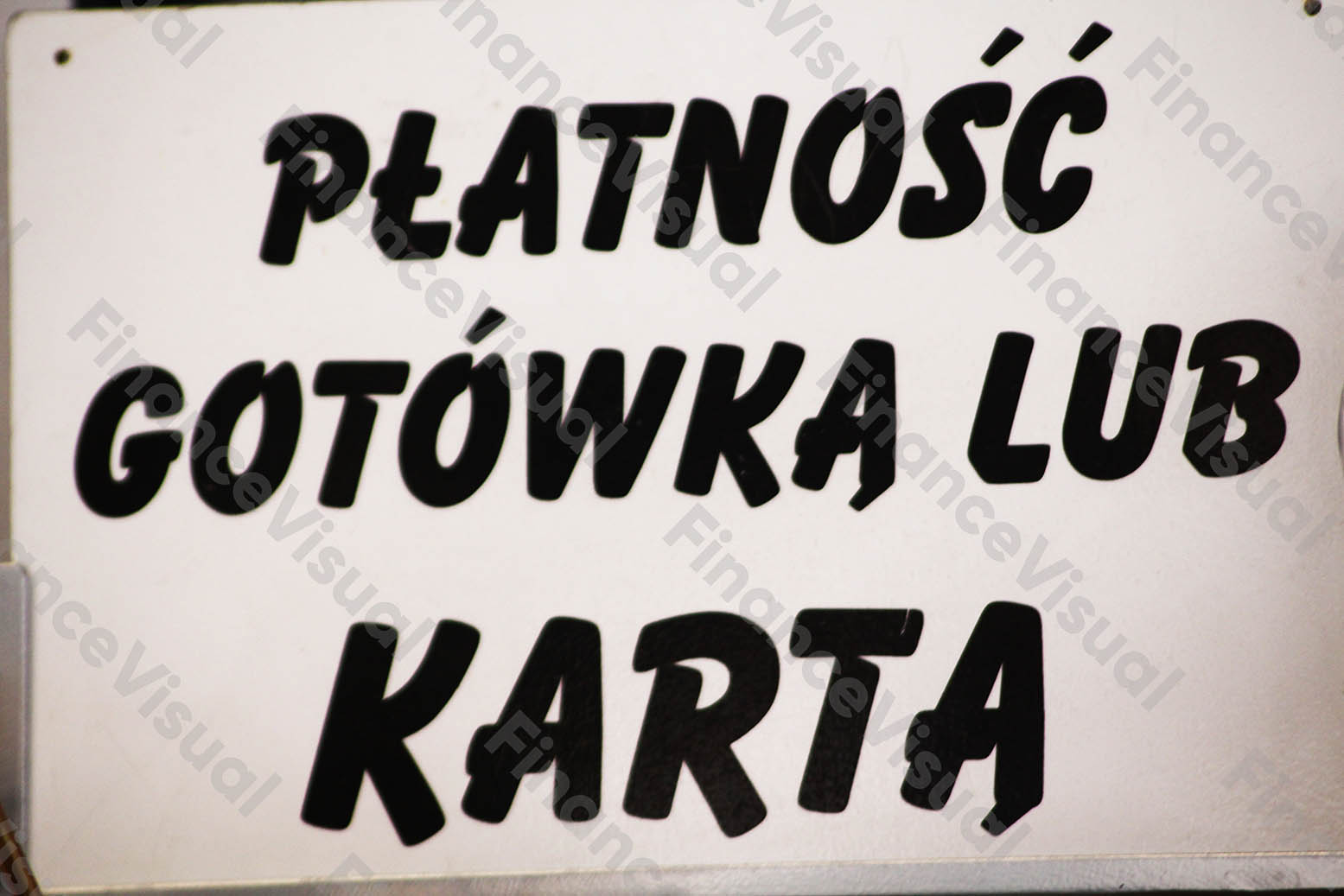 Płatność kartą lub gotówką