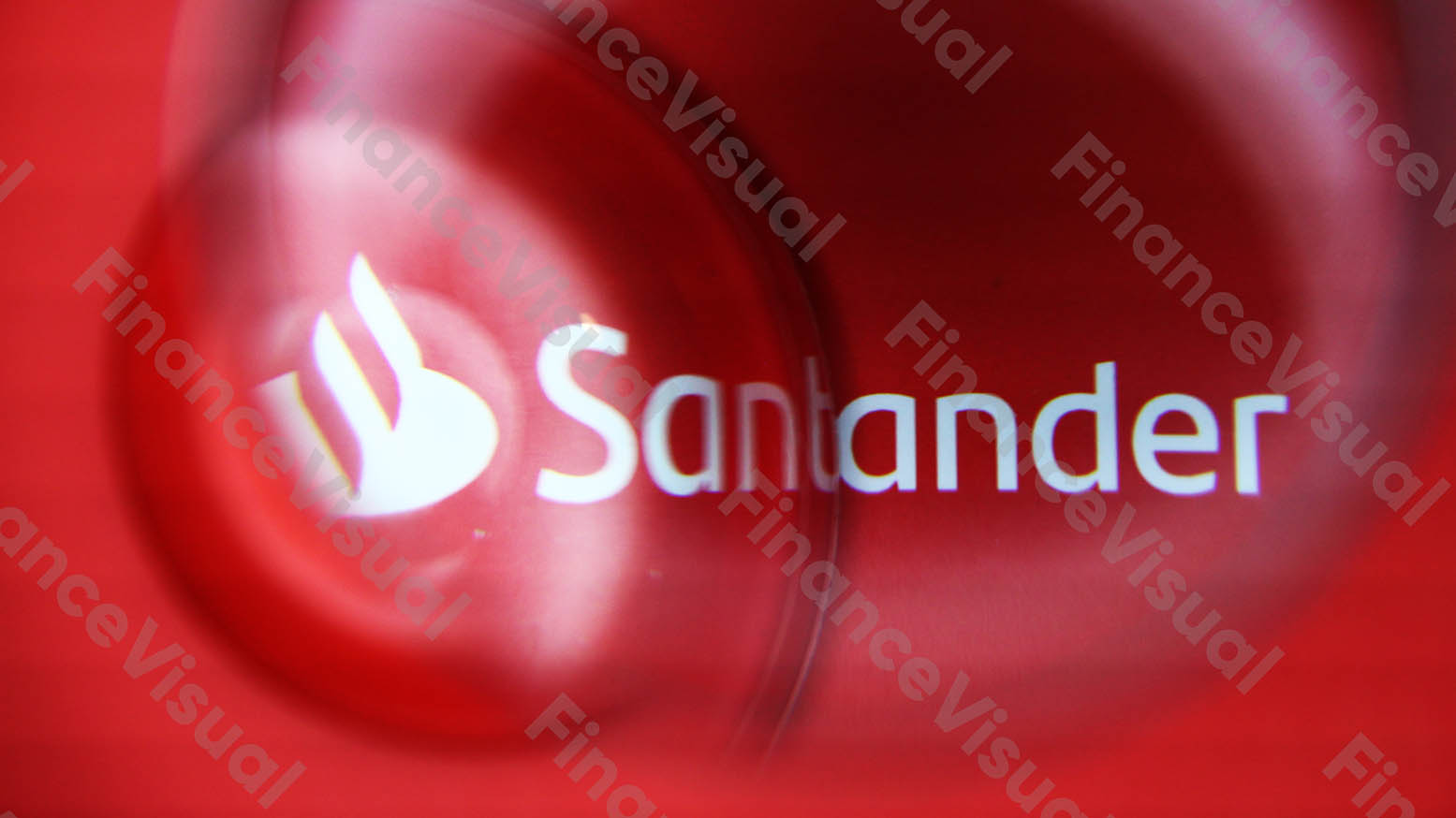 Santander Bank lupa
