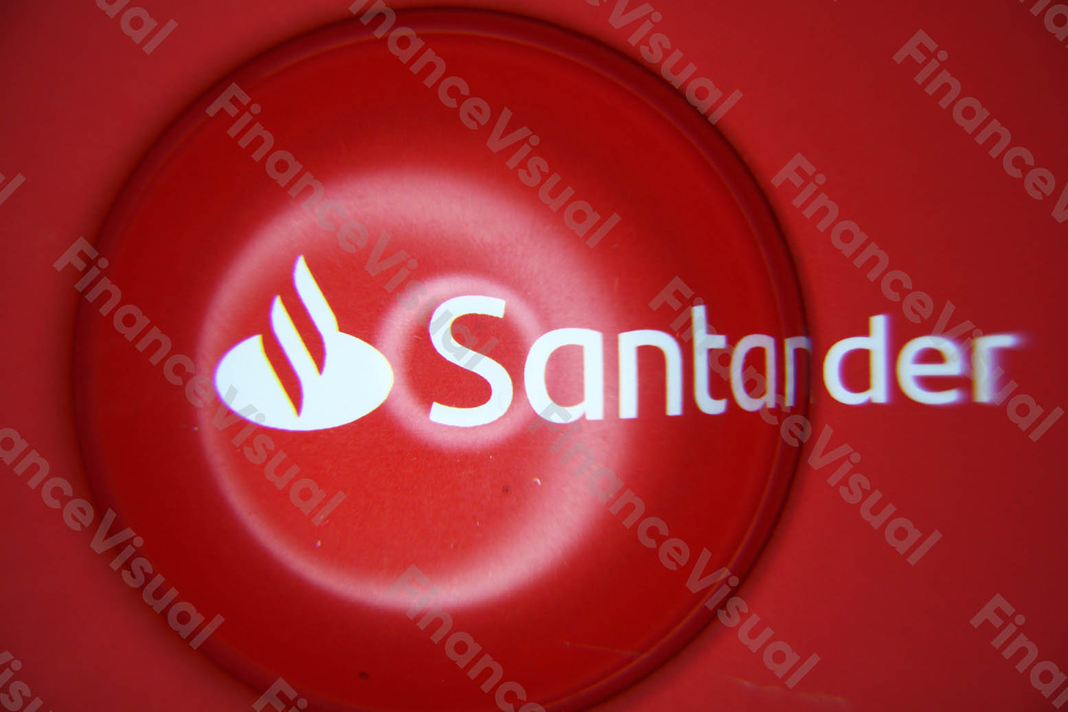 Santander Bank lupa