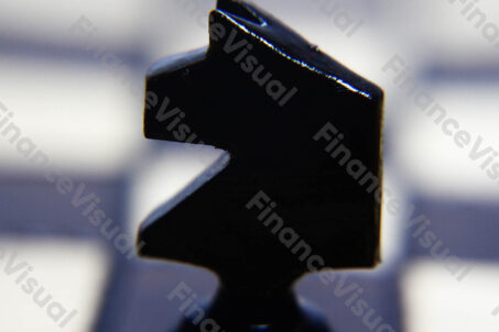 Szachy skoczek czarny koń