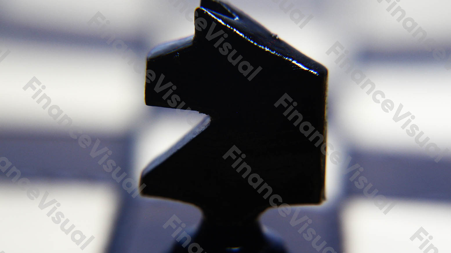 Szachy skoczek czarny koń