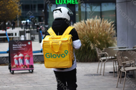 Glovo kurier 11
