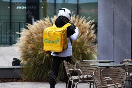 Glovo kurier 22
