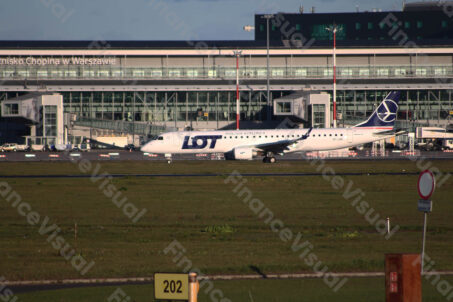 LOT Okęcie 2