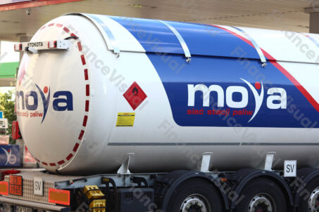 Moya stacja benzynowa 13