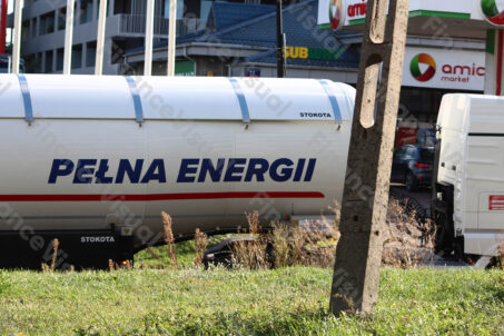 Moya stacja benzynowa 2