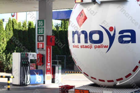 Moya stacja benzynowa 20