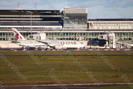 Qatar Okęcie