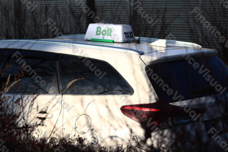 Bolt taxi 2