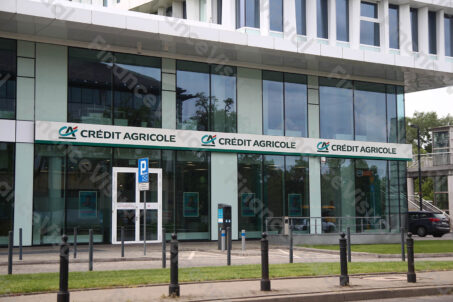 Credit Agricole bank oddział 1