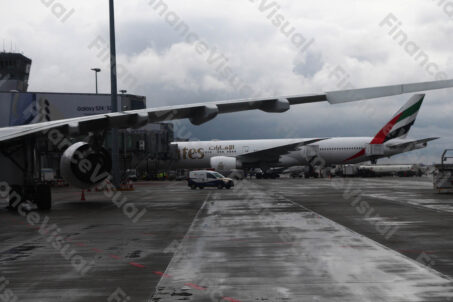 Emirates samolot