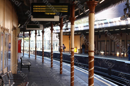 Peron stacja kolejowa Londyn