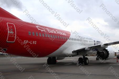 Samolot Bank Pekao LOT 6