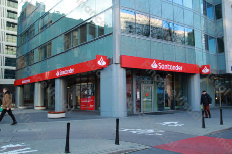 Santander Bank Rondo ONZ 4