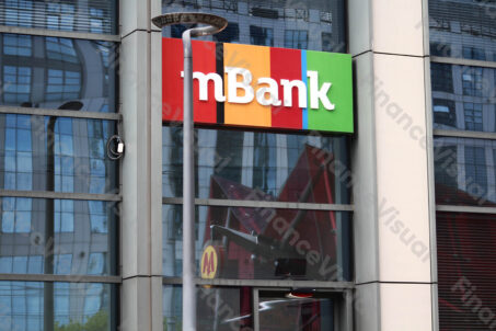 mBank szyld logo
