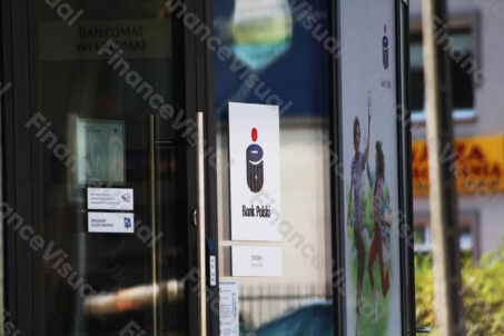 Bank PKO BP oddział_Pułtusk 12