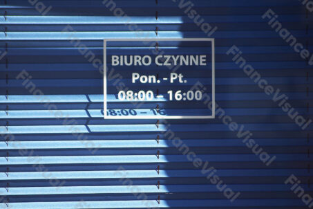 Biuro godziny otwarcia