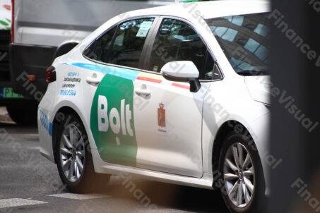 Bolt taxi 20