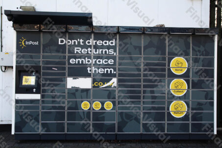InPost paczkomat Londyn 4