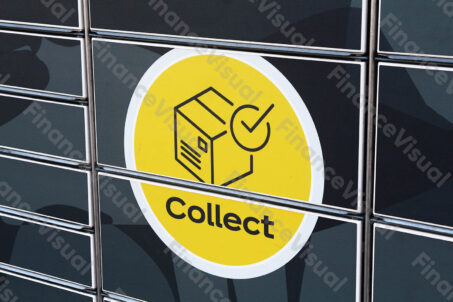 InPost paczkomat Londyn 8