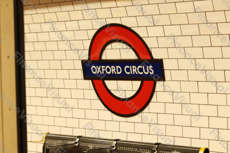 Metro Underground Londyn Oxford Circus