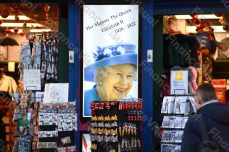 Rodzina Królewska - sklep z pamiątkami