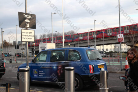 Taksówka Londyn 12 lotnisko