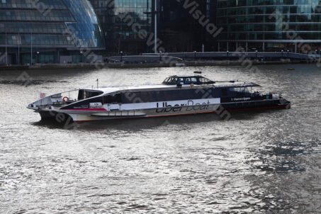 Uber Boat Londyn Tamiza 2