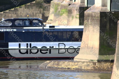 Uber Boat Londyn Tamiza 4