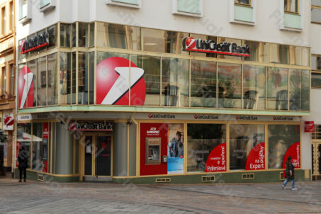 UniCredit Bank Czechy 2