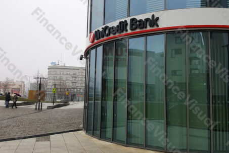 UniCredit Bank Czechy 3