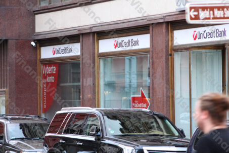 UniCredit Bank Czechy 4