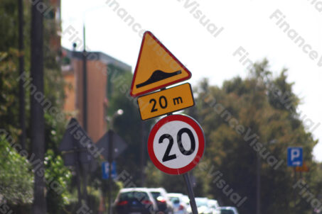 Znak drogowy ograniczenie prędkości