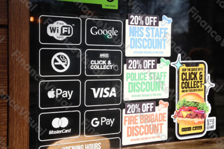 Zniżki dla służb - metody płatności