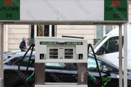 Avia - stacja benzynowa 4