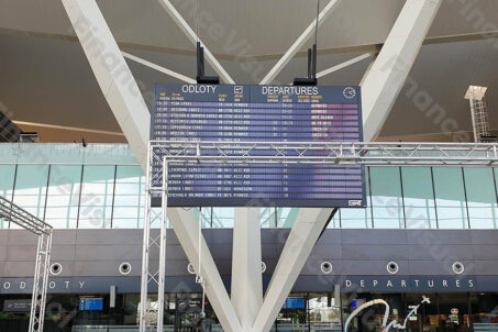 Lotnisko odloty przyloty