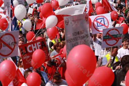 Manifestacja Stop Bankowemu Bezprawiu 26