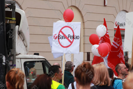 Manifestacja Stop Bankowemu Bezprawiu 66
