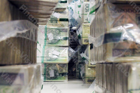 NBP - sortownia - pieniądze 21